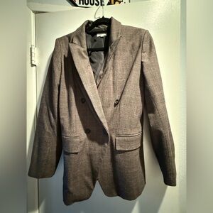 Chic Double-Breasted Blazer